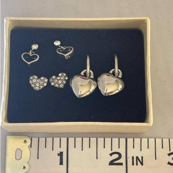 3 pairs of heart shaped earrings silver toned NIB - Picture 2 of 3